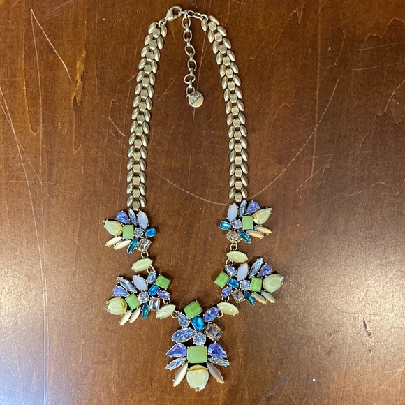 Stella & Dot Statement Necklace - Picture 3 of 9